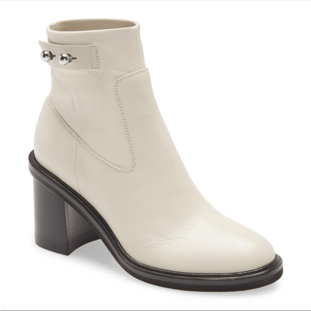 Like New Rag and Bone Antique Soren White Colored Boots Size 38 (8 in U.S.).